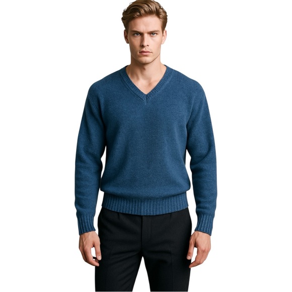 Vintage Shetland Pure New Wool V-Neck Sweater Blue Made In Scotland Classic 40 M - Picture 2 of 15